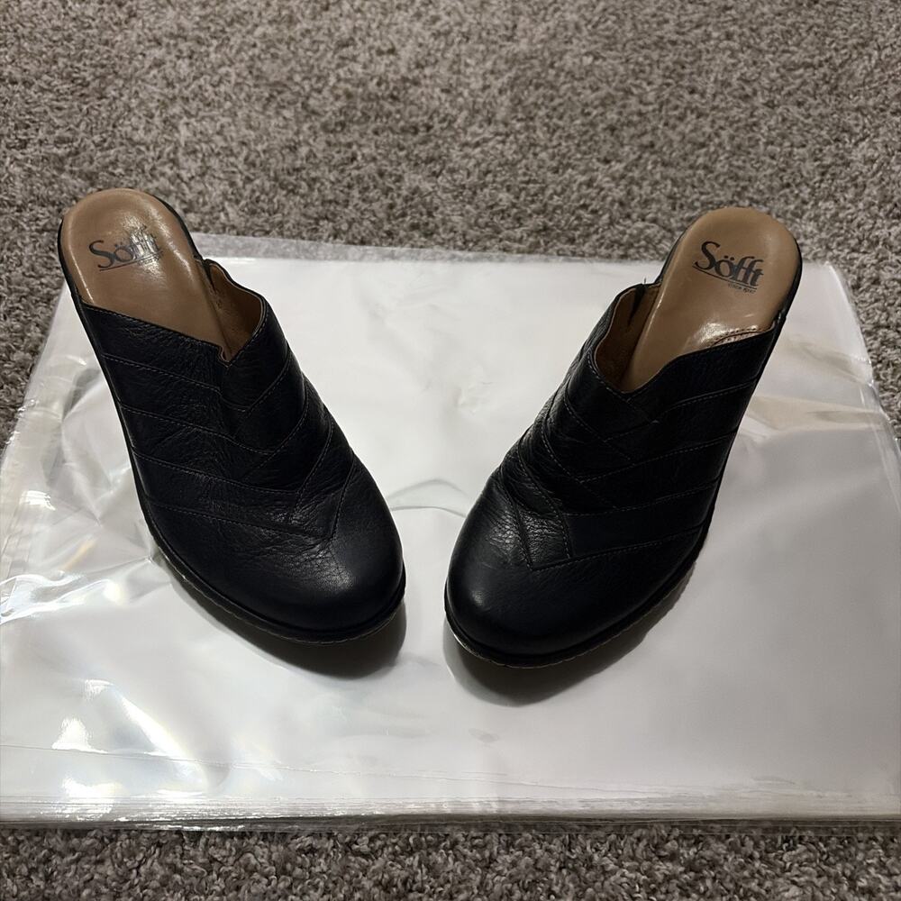 Sofft Shoes 7.5 Women’s Slide On Heeled Mules